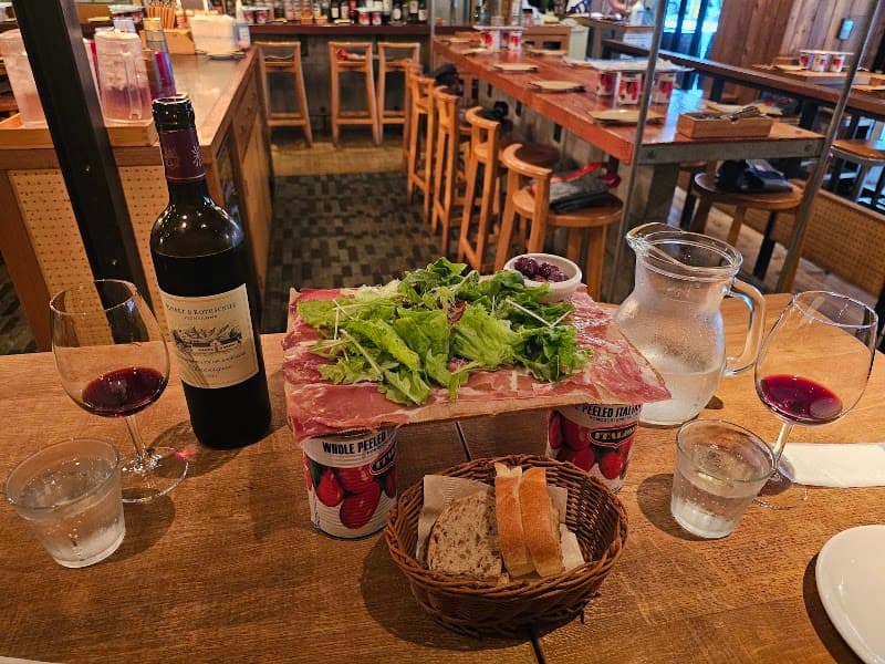 ワインの酒場。ディプント浜松町店の店内・料理の写真 3枚目