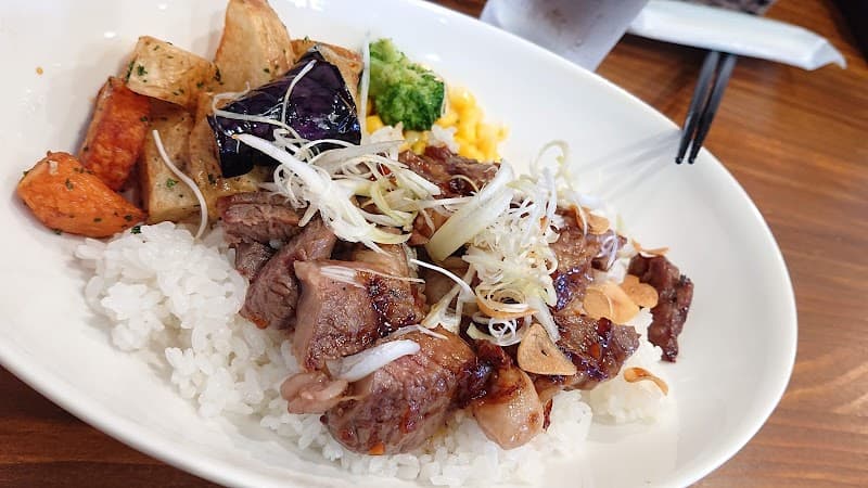 ステーキダイニングkiyomizu m&aiの店内・料理の写真 2枚目