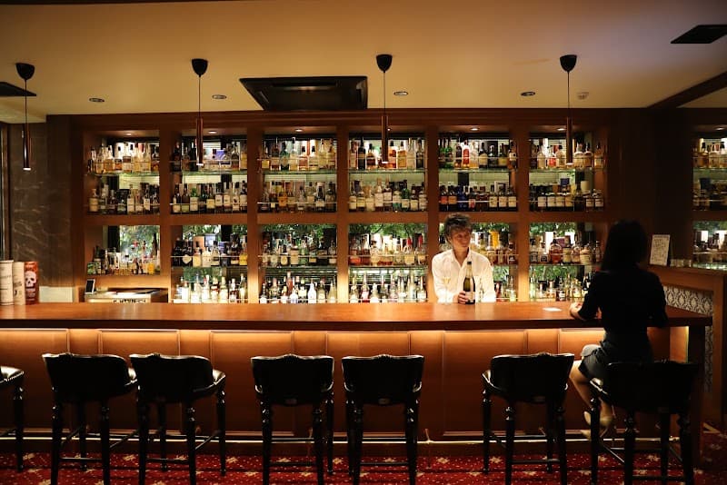 MAIN BAR TOTTORI（メインバー トットリ）の店内・料理の写真 3枚目