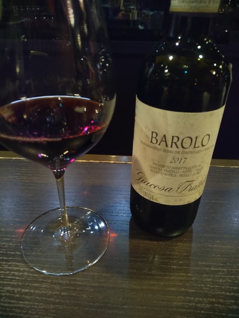 Wine Salon ラ・ソワレの店内・料理の写真 2枚目