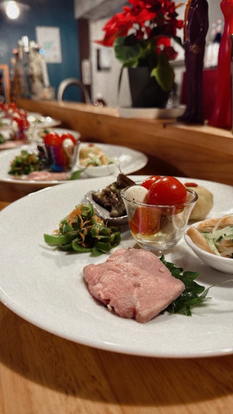 カフェ&バー chou chou -しゅしゅ-の店内・料理の写真 2枚目