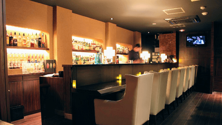中央通 THE BAR