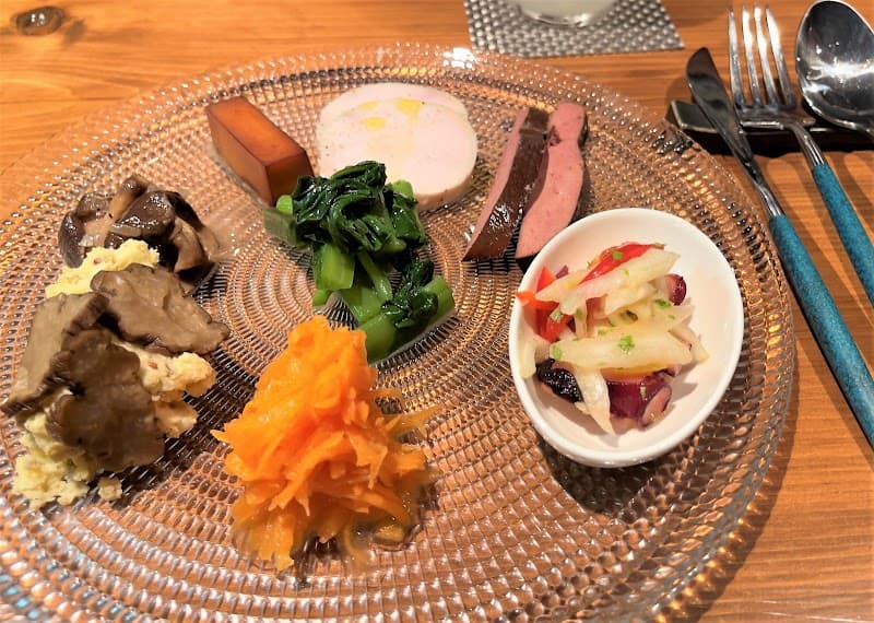 アキモトキッチン(Akimoto kitchen)大門浜松町ワインビストロの店内・料理の写真 2枚目