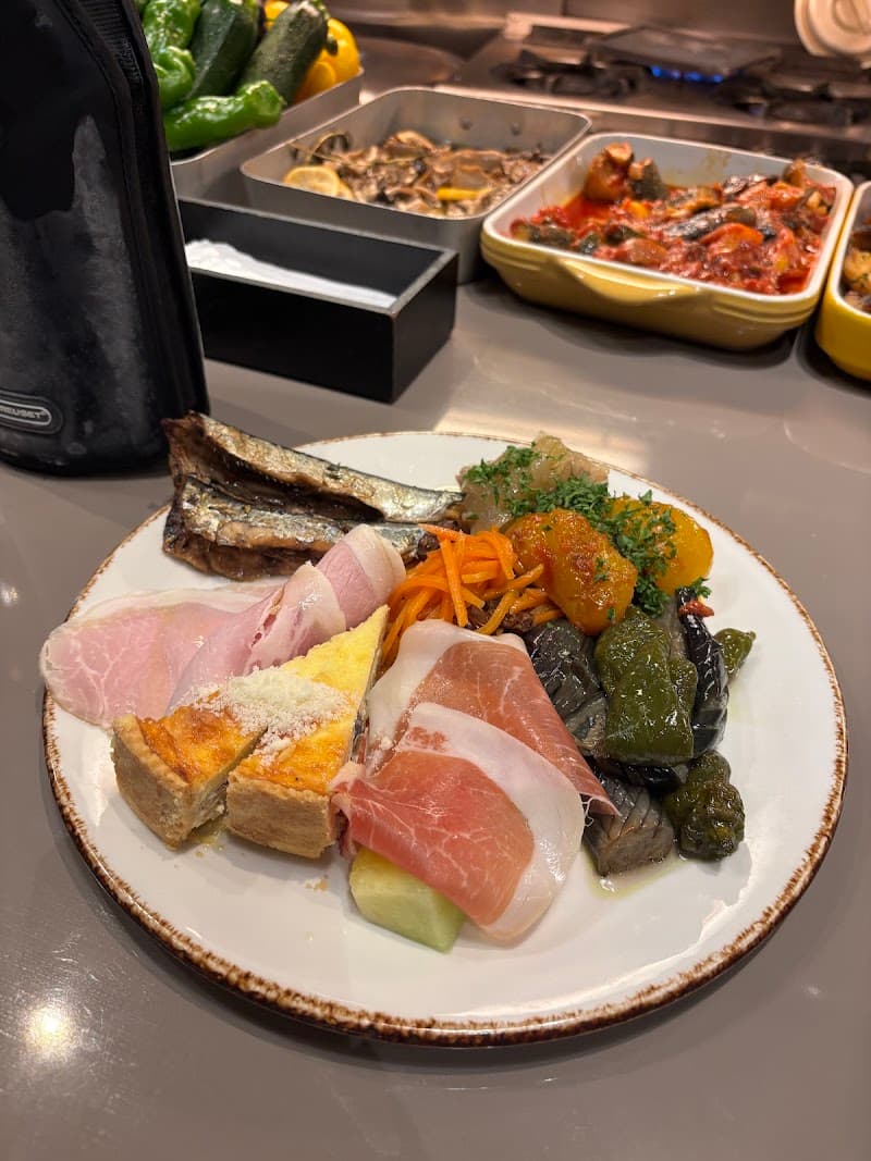ビストロ アポロン 目黒店の店内・料理の写真 3枚目