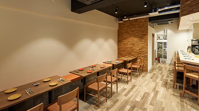 BISTRO ロロロ