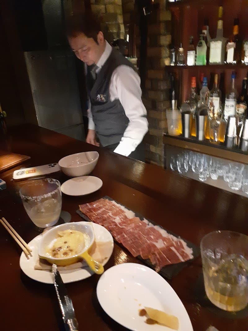 Bar Madurez (マドゥーレ)の店内・料理の写真 3枚目