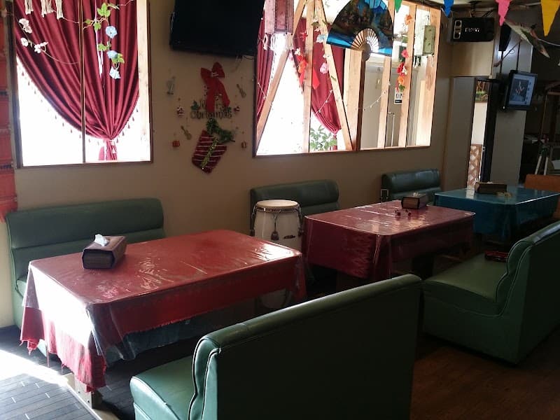 Sangtawan Thai & Indonesia Restaurantの店内・料理の写真 2枚目