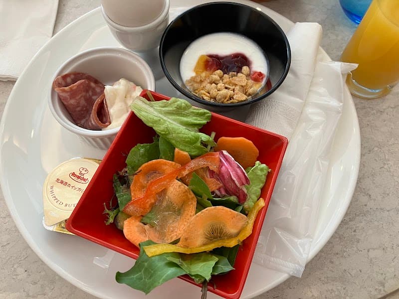 ラウンジ ドルチェ XIV鳥羽アネックスの店内・料理の写真 2枚目