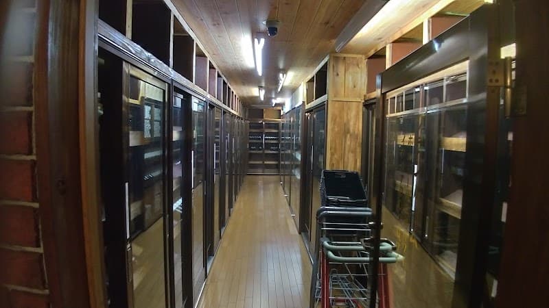 La Cave - PJ （PJワインセラー）の店内・料理の写真 3枚目