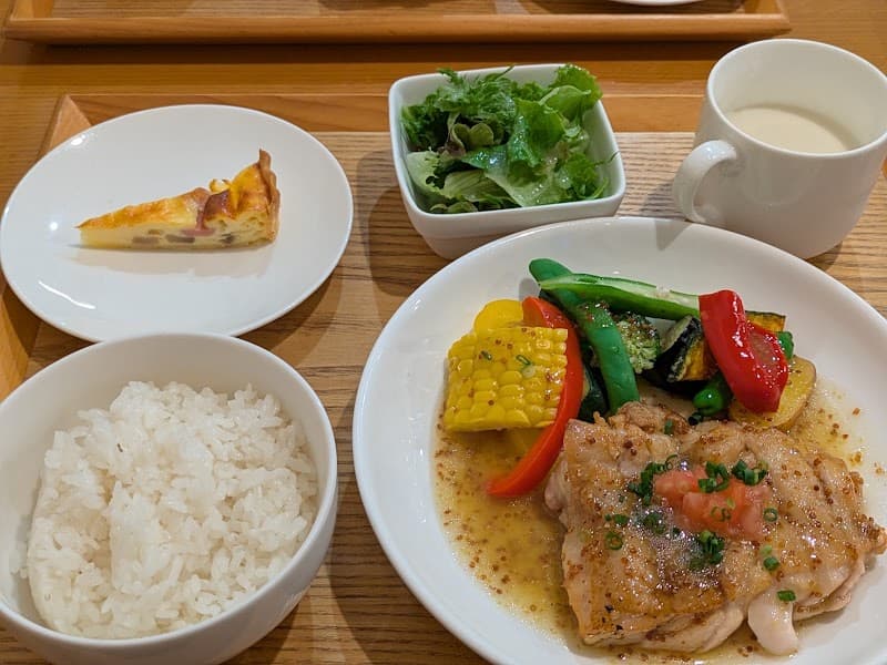 リボーンの店内・料理の写真 3枚目