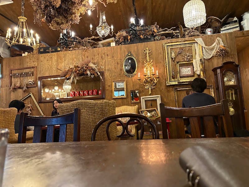 Dix-Huit（ディズウィット）の店内・料理の写真 2枚目