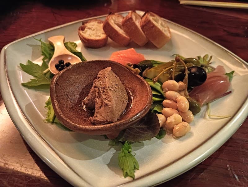 洋酒洋食の店 琥珀の店内・料理の写真 2枚目
