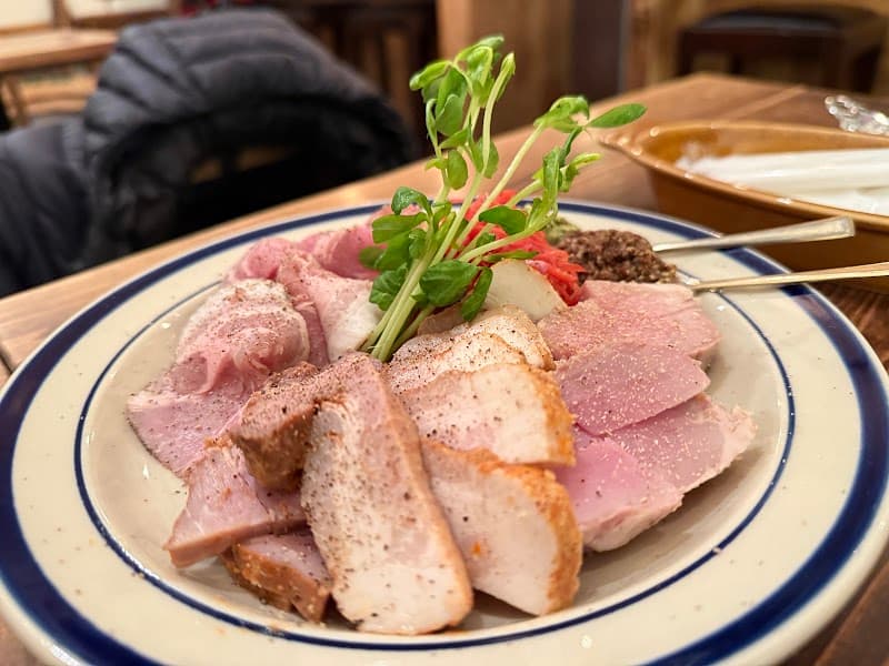 HATAKENONAKAの店内・料理の写真 2枚目
