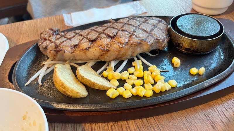 ラトルアンドハムの店内・料理の写真 2枚目