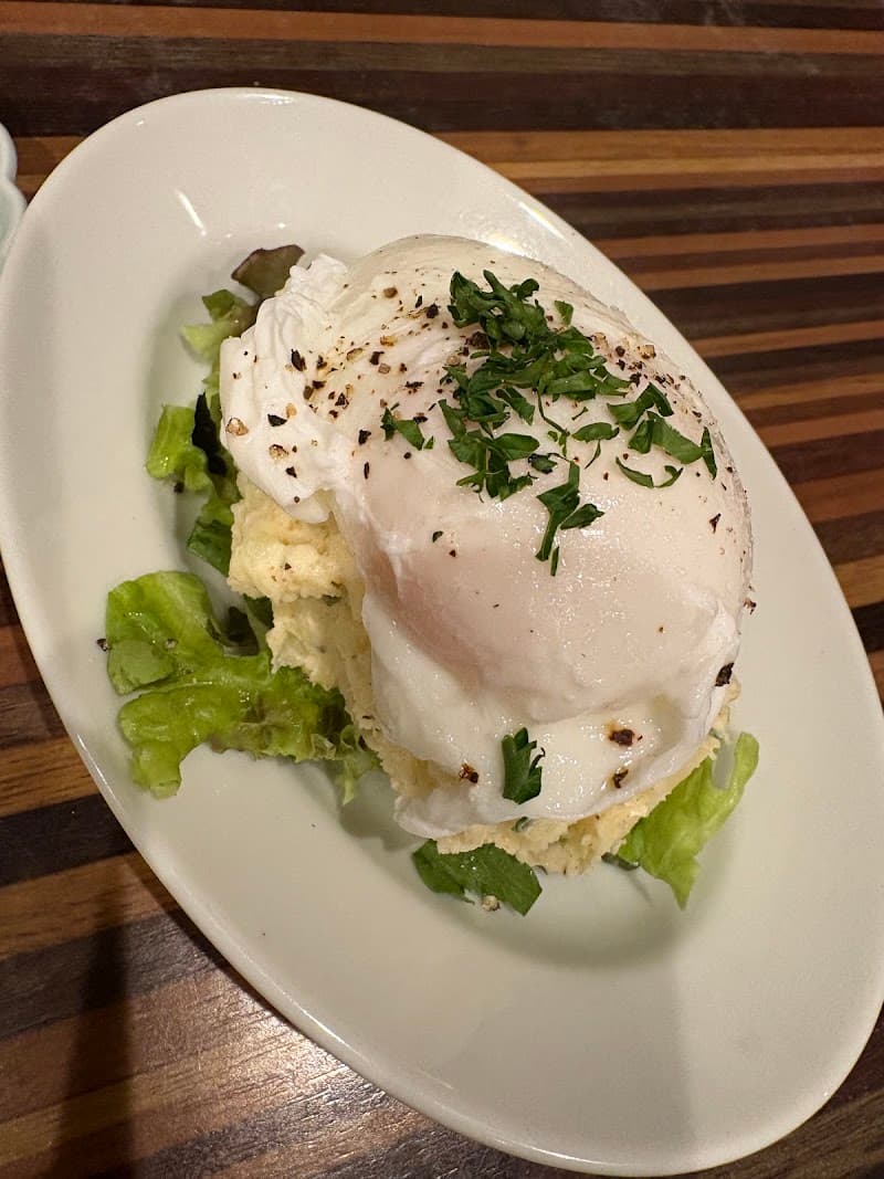 洋食居酒屋Bistro MONA（ビストロモナ）の店内・料理の写真 3枚目