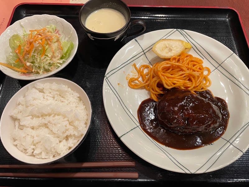 KITCHEN&BISTRO 光輪の店内・料理の写真 3枚目
