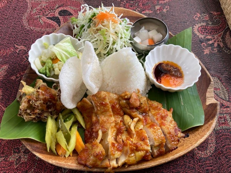 民家ジャスミンの店内・料理の写真 3枚目