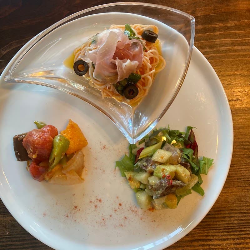 two moon Junction (旧わち やすんば)の店内・料理の写真 2枚目