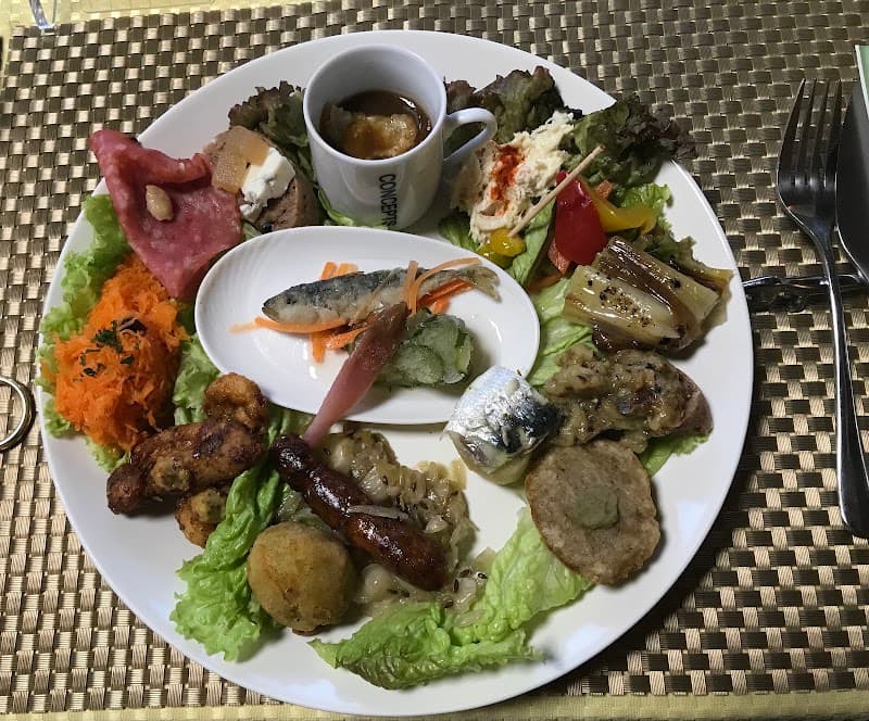 南仏家庭料理 bistro 80の店内・料理の写真 2枚目