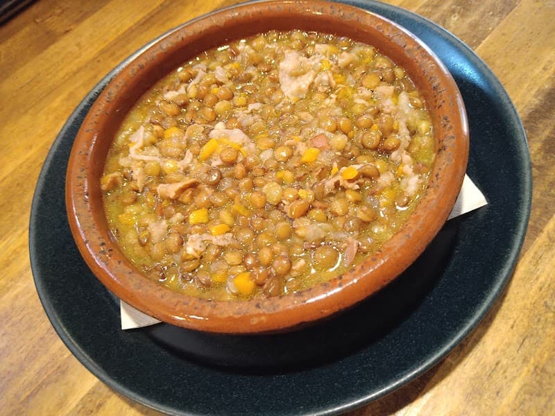 岸町スペインバル クズザンポの店内・料理の写真 3枚目