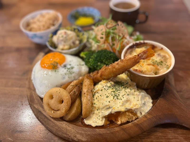 Kitchen Base Leiの店内・料理の写真 2枚目