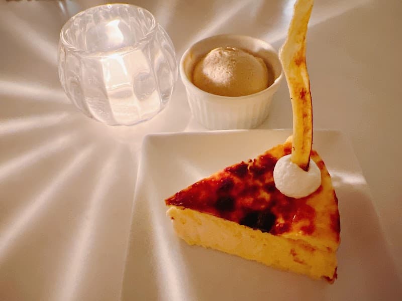 Cafe Bar LIFEの店内・料理の写真 2枚目