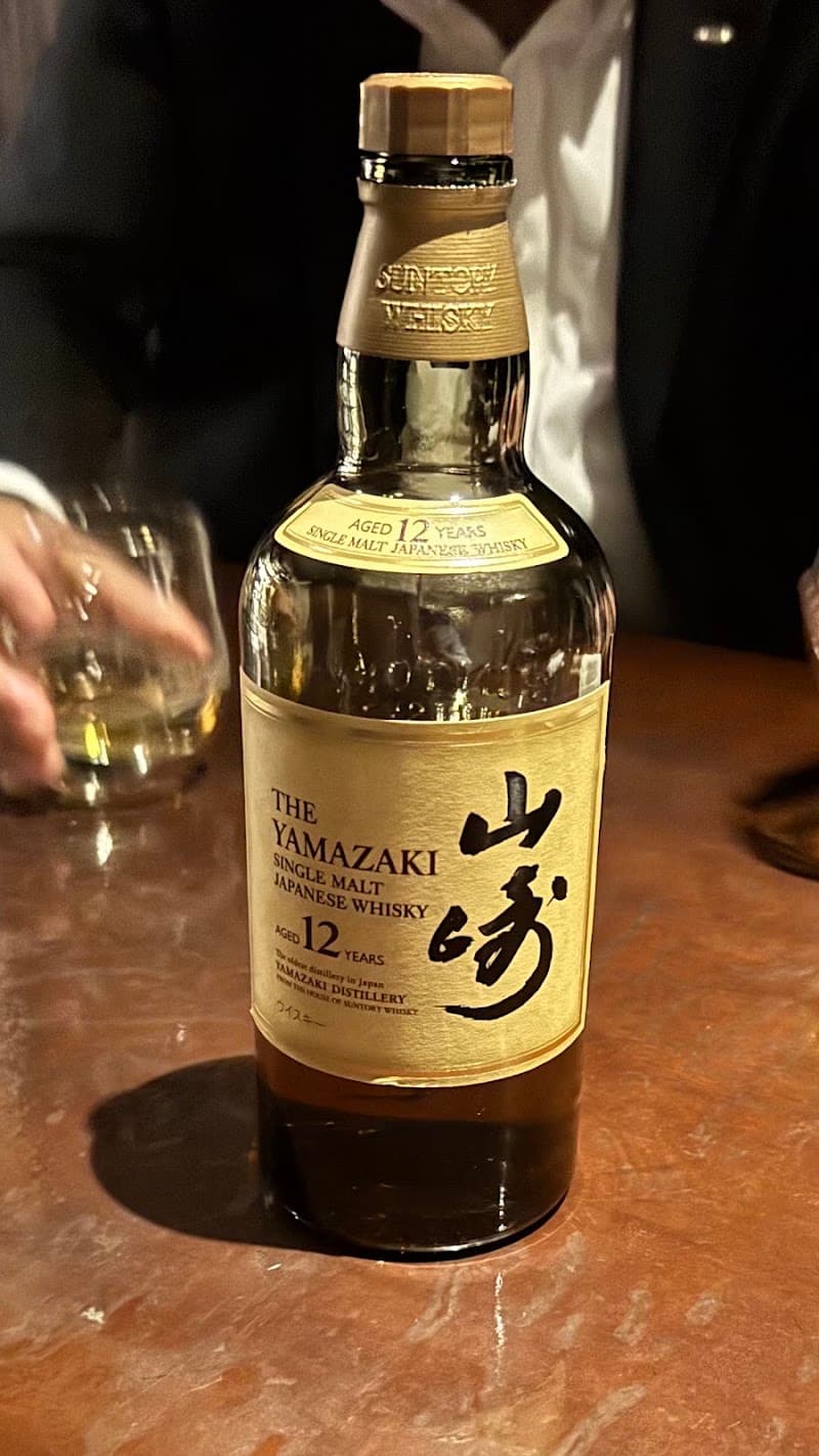Bar Caveaun (バー カボン)の店内・料理の写真 3枚目