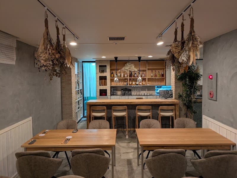 Bistro grâce [ビストロ グラス]