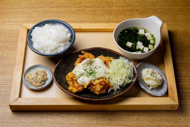 二日市食堂ともすけの店内・料理の写真 2枚目