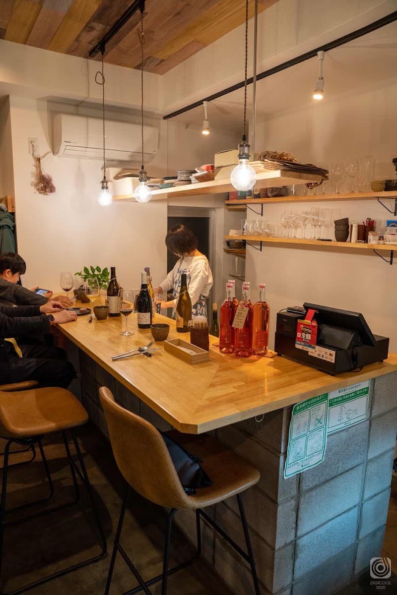 wineshop&bar Natureの店内・料理の写真 3枚目