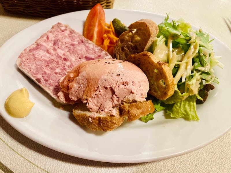ラ・ポルト・ルージュの店内・料理の写真 3枚目