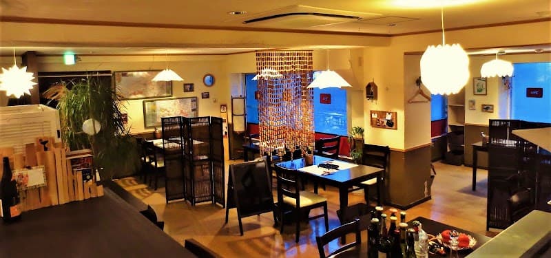 Wine Restaurant TAKU(ワインレストランタク)