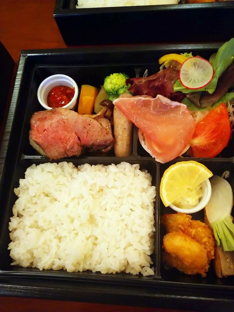 サントゥールの店内・料理の写真 3枚目