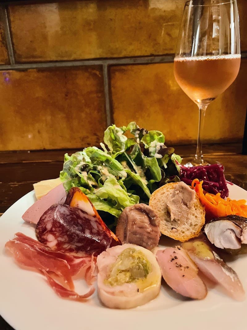ワイン厨房たかはしの店内・料理の写真 3枚目