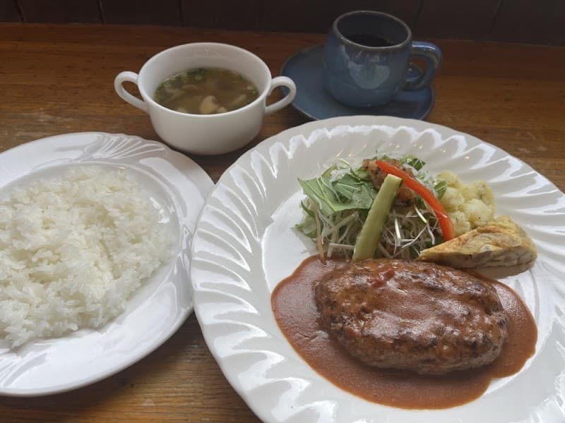 トラットリア コンフォルテーボレの店内・料理の写真 2枚目