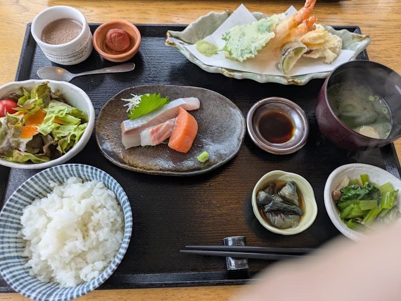 和酒楽食 せりべの店内・料理の写真 3枚目