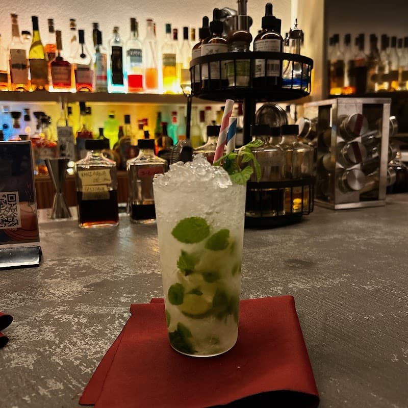 Bar HUMORの店内・料理の写真 3枚目