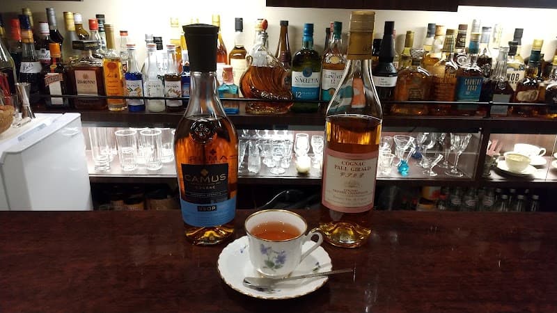 洋酒バー&喫茶セラヴィ さいたま新都心の店内・料理の写真 2枚目