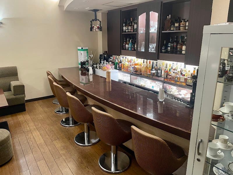 洋酒バー&喫茶セラヴィ さいたま新都心の店内・料理の写真 3枚目