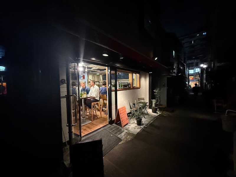winebar 右岸の店内・料理の写真 2枚目
