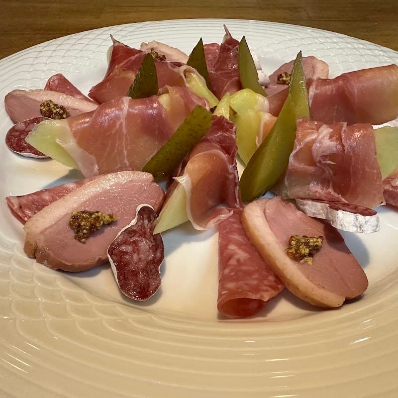 Wine＆Sake ぐらんあるぶるの店内・料理の写真 3枚目