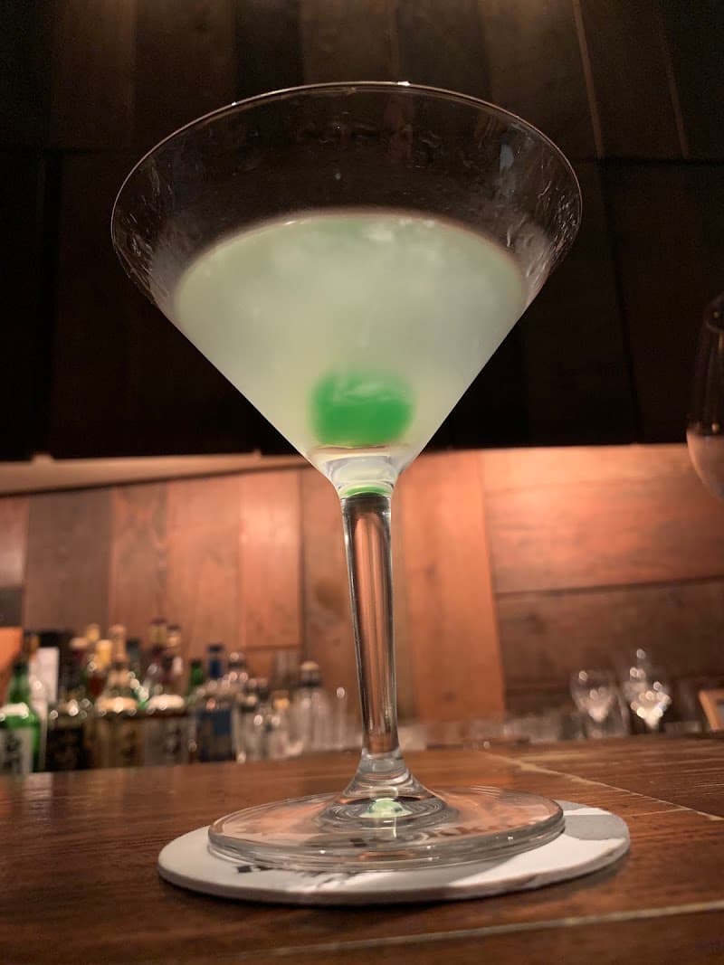 Bar 六根の店内・料理の写真 3枚目