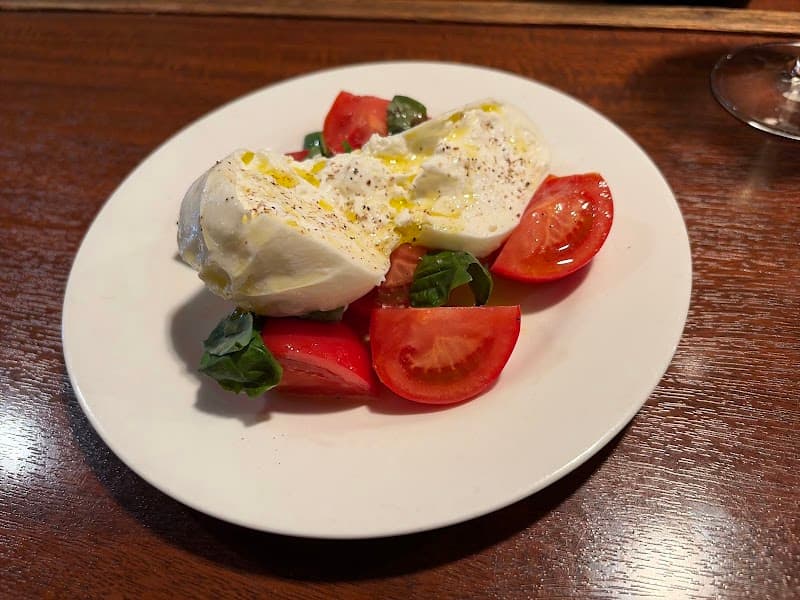 自然派ワインとアテ F（エフ）の店内・料理の写真 3枚目