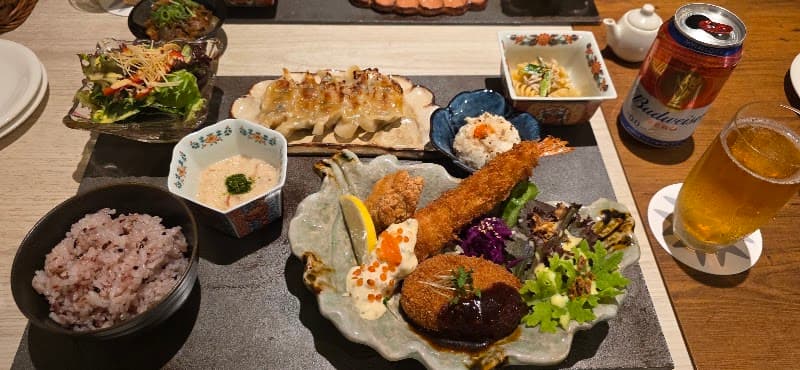 夜食堂 アースの店内・料理の写真 3枚目