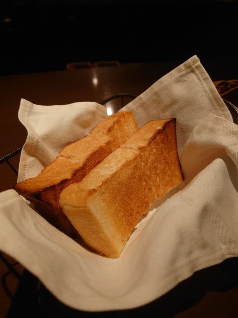 ビストロ・シャンパーニュの店内・料理の写真 2枚目