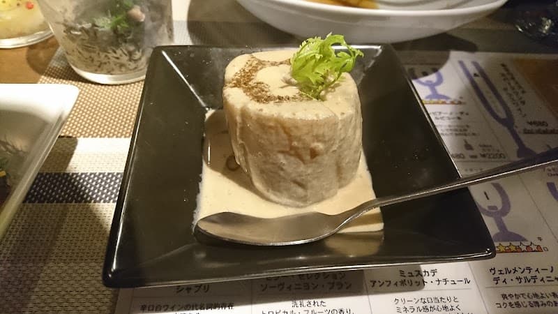 ワインバル エノテカ・キンタの店内・料理の写真 2枚目