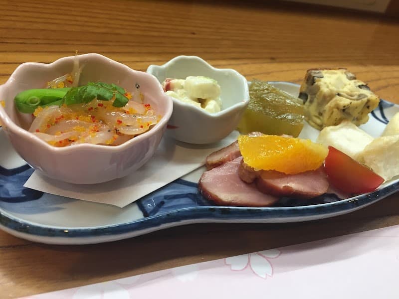 ビストロ割烹つちだの店内・料理の写真 2枚目