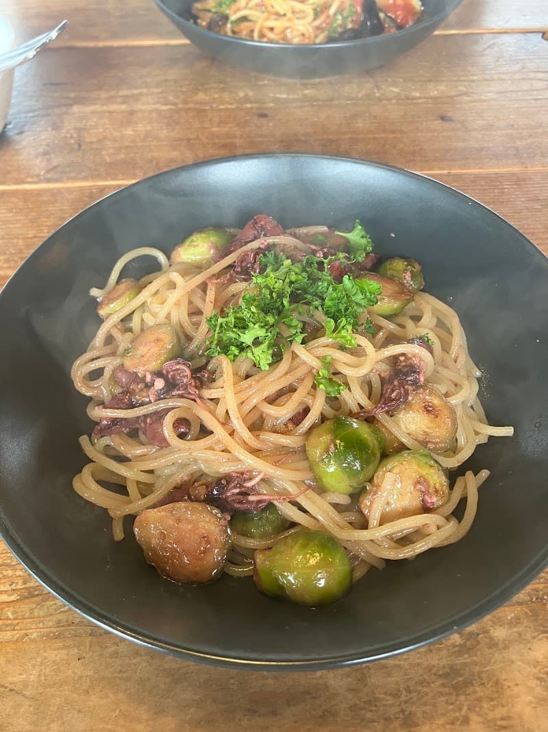 エアーストリームカフェ トランスミッターの店内・料理の写真 3枚目
