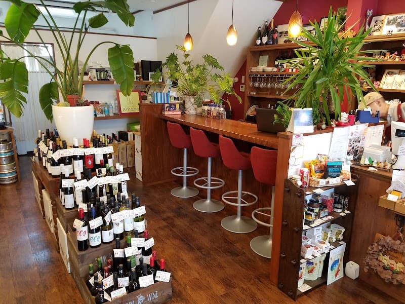 Wine&HealingLife Amaneの店内・料理の写真 2枚目