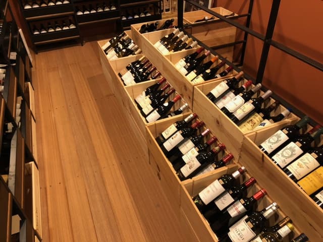 FJワインセラーの店内・料理の写真 3枚目